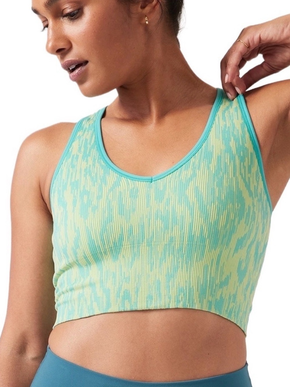 Athleta Aurora Aqua & Lime Ribbed Scoop Sports Crop